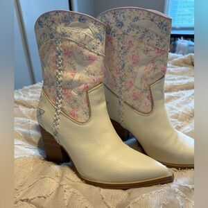 Altar’d State Nell Western Booties